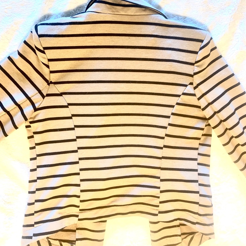 Striped blazer jacket🖤 - Picture 2 of 4
